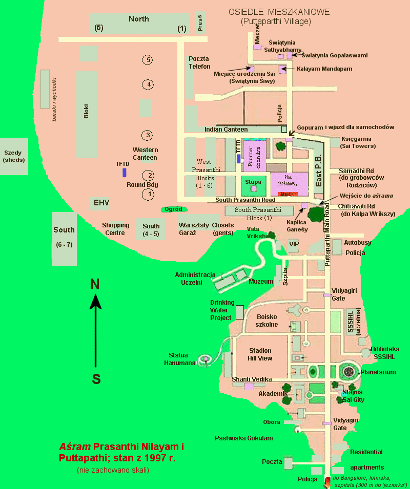 Plan Puttaparthi i <i>aśramu</i> Prasanthi Nilayam według stanu z 1997 r.
        Rysunek jest mocno zmodyfikowaną wersją mapki zaczerpnietej ze strony puttaparthi.info.